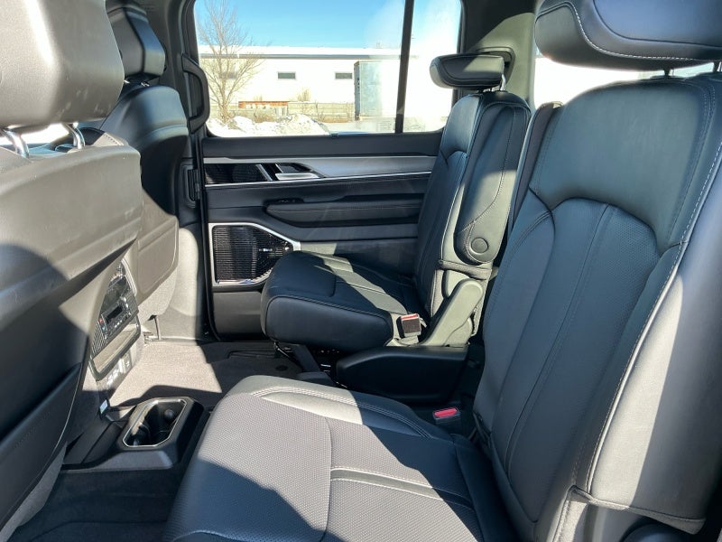 2026 Jeep Grand Wagoneer GRAND WAGONEER LIMITED RESERVE 4X4