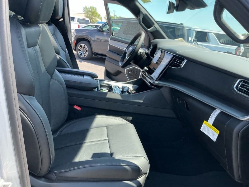 2026 Jeep Grand Wagoneer GRAND WAGONEER LIMITED RESERVE 4X4