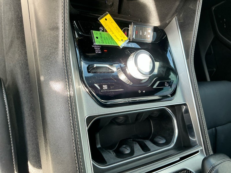 2024 Jeep Wagoneer Series II Carbide