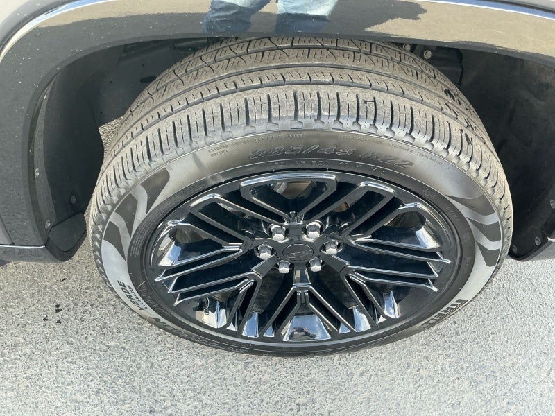 2024 Jeep Wagoneer Series II Carbide