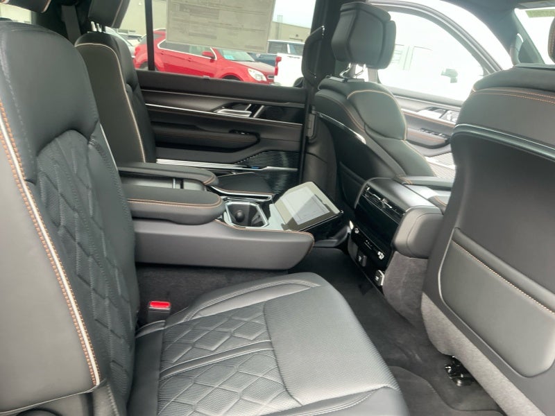 2026 Jeep Grand Wagoneer GRAND WAGONEER SUMMIT RESERVE 4X4