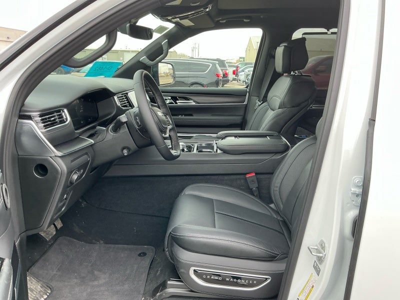 2026 Jeep Grand Wagoneer GRAND WAGONEER SUMMIT OBSIDIAN 4X4