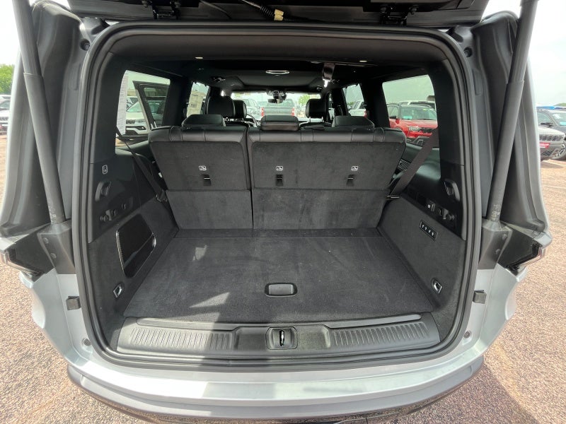 2026 Jeep Grand Wagoneer GRAND WAGONEER SUMMIT OBSIDIAN 4X4
