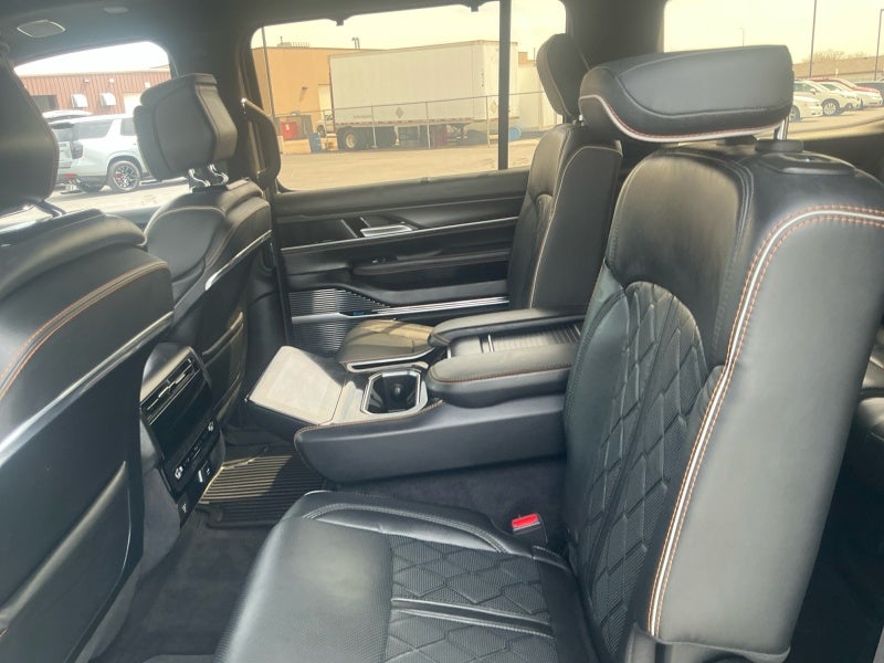 2024 Jeep Grand Wagoneer Series III Obsidian 4x4