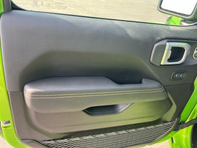 2026 Jeep Gladiator GLADIATOR SAHARA 4X4