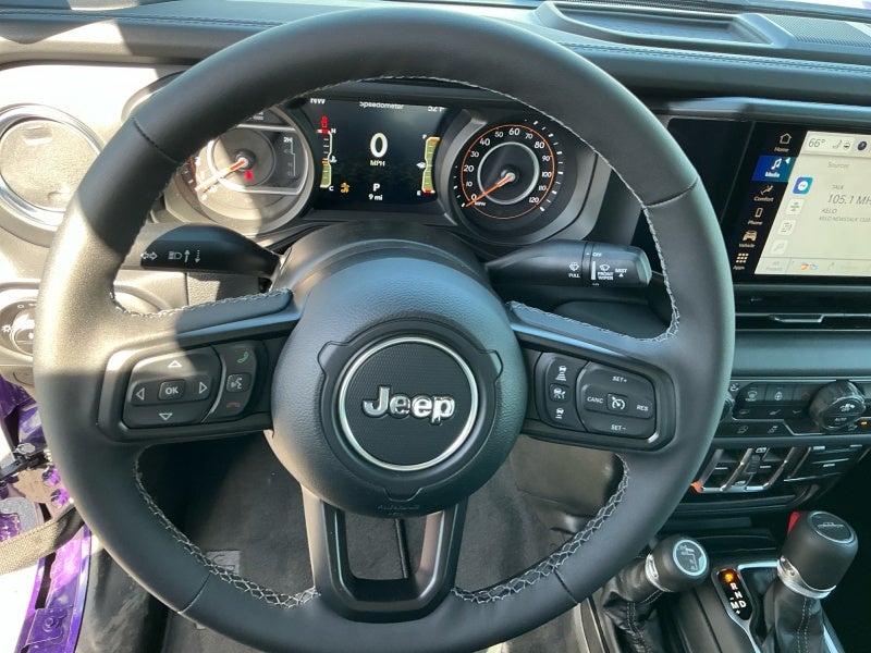 2026 Jeep Gladiator GLADIATOR SAHARA 4X4