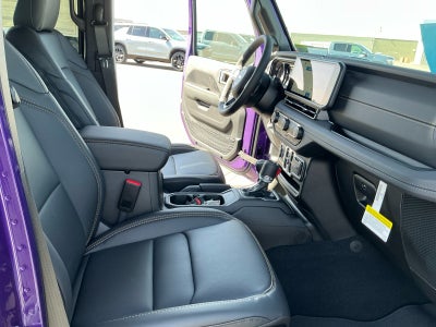 2026 Jeep Gladiator GLADIATOR SAHARA 4X4