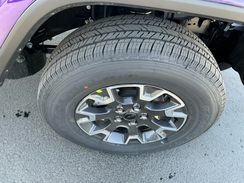 2026 Jeep Gladiator GLADIATOR SAHARA 4X4