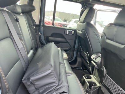 2026 Jeep Gladiator GLADIATOR SAHARA 4X4