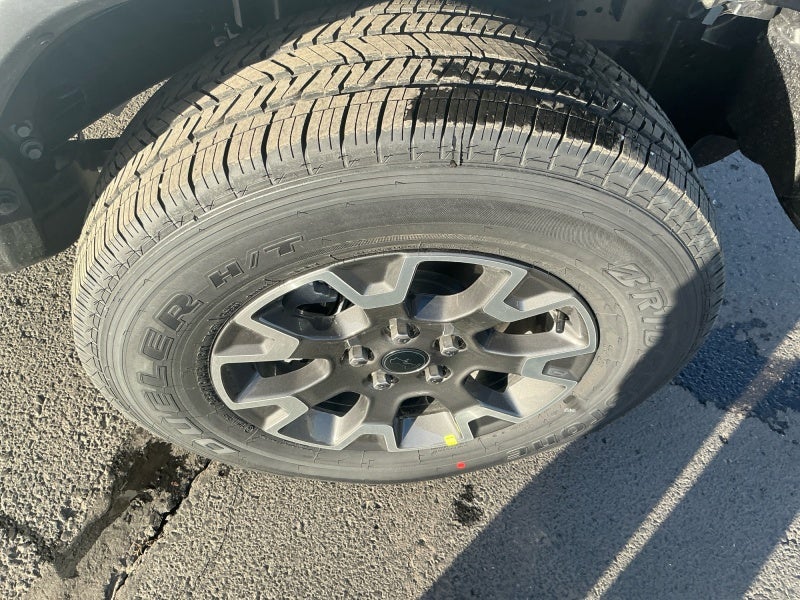 2026 Jeep Gladiator GLADIATOR SAHARA 4X4