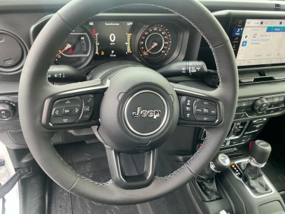 2026 Jeep Gladiator GLADIATOR SHADOW OPS 4X4