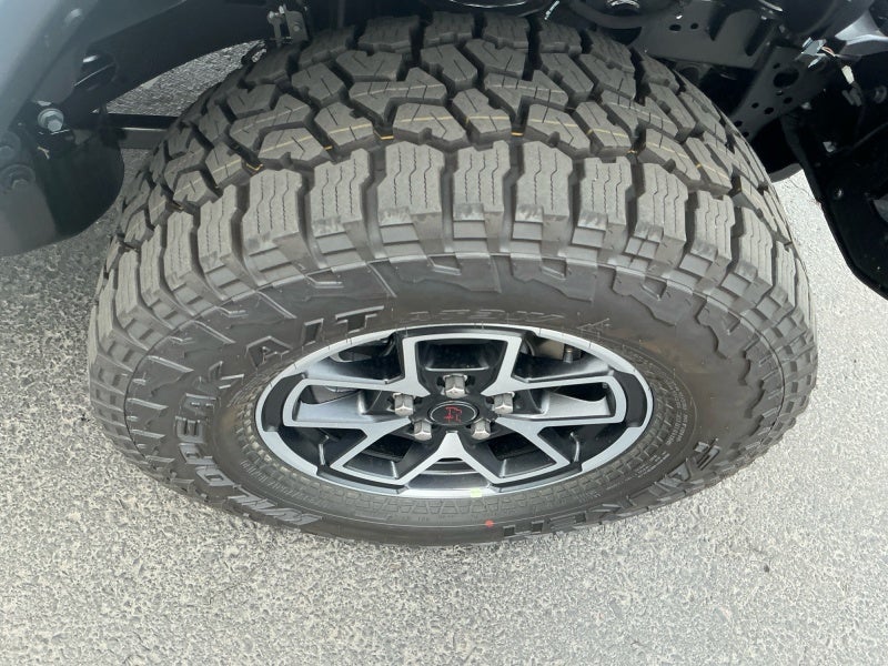 2026 Jeep Gladiator GLADIATOR SHADOW OPS 4X4