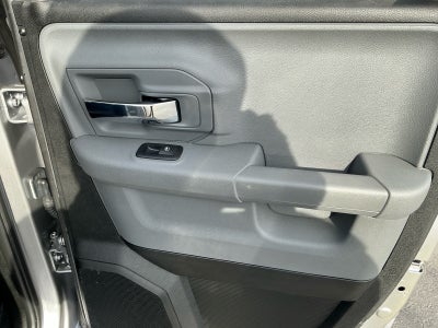 2020 RAM 1500 Classic Warlock Quad Cab 4x4 6'4' Box