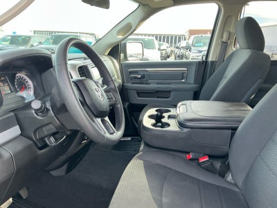 2020 RAM 1500 Classic Warlock Quad Cab 4x4 6'4' Box