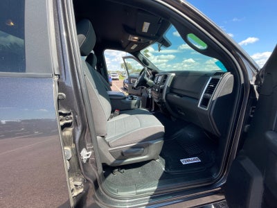 2022 RAM 1500 Classic Warlock Quad Cab 4x4 6'4' Box