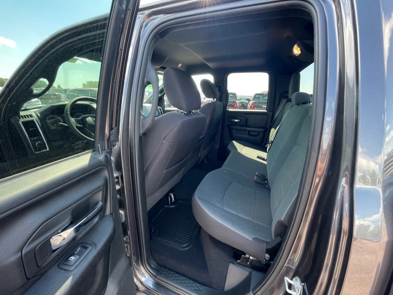 2022 RAM 1500 Classic Warlock Quad Cab 4x4 6'4' Box