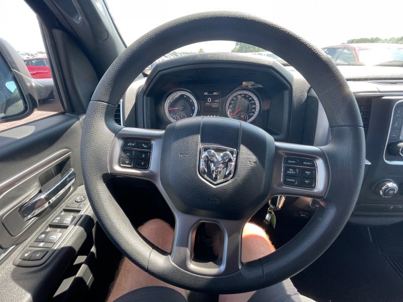 2022 RAM 1500 Classic Warlock Quad Cab 4x4 6'4' Box