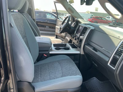 2018 RAM 1500 Big Horn Crew Cab 4x4 6'4' Box