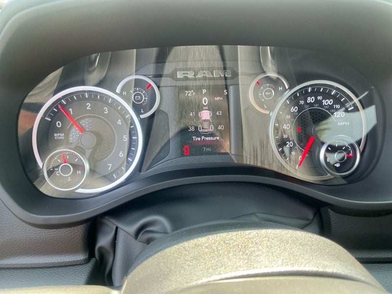 2026 RAM 1500 RAM 1500 BIG HORN CREW CAB 4X4 5'7' BOX