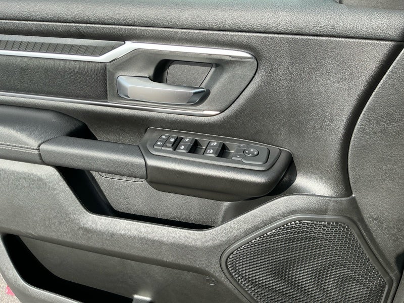 2025 RAM Ram 1500 RAM 1500 BIG HORN CREW CAB 4X4 5'7' BOX