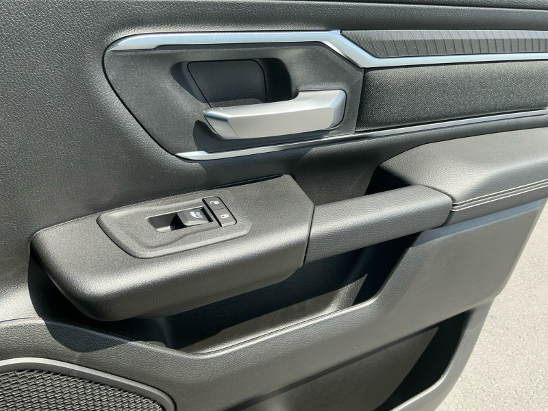 2025 RAM Ram 1500 RAM 1500 BIG HORN CREW CAB 4X4 5'7' BOX