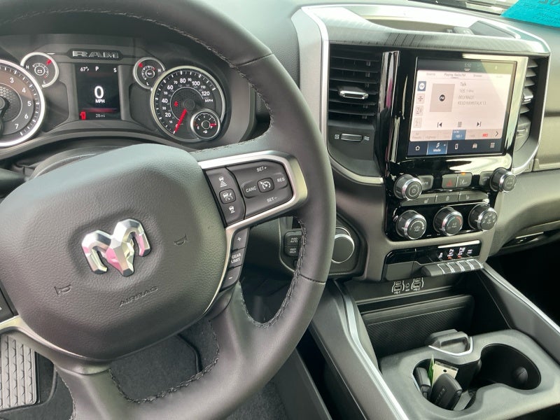 2026 RAM 1500 RAM 1500 BIG HORN CREW CAB 4X4 5'7' BOX