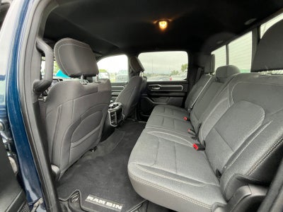 2020 RAM 1500 Big Horn Crew Cab 4x4 5'7' Box