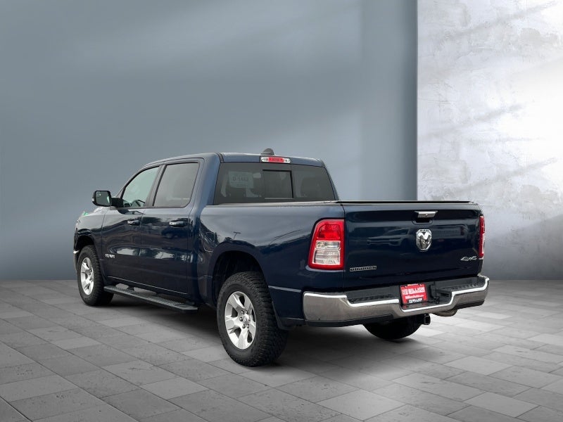2020 RAM 1500 Big Horn Crew Cab 4x4 5'7' Box
