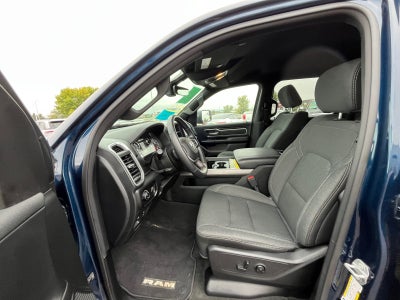 2020 RAM 1500 Big Horn Crew Cab 4x4 5'7' Box
