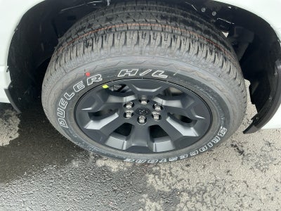 2027 RAM Ram 1500 RAM 1500 EXPRESS CREW CAB 4X4 5'7' BOX