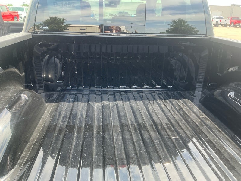 2026 RAM Ram 1500 RAM 1500 EXPRESS CREW CAB 4X4 5'7' BOX