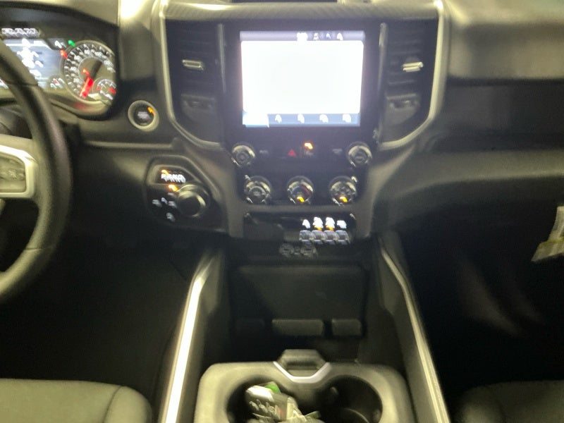 2025 RAM 1500 Tradesman Crew Cab 4x4 5'7' Box