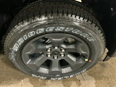 2025 RAM 1500 Tradesman Crew Cab 4x4 5'7' Box