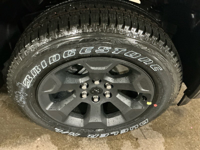 2025 RAM 1500 Tradesman Crew Cab 4x4 5'7' Box