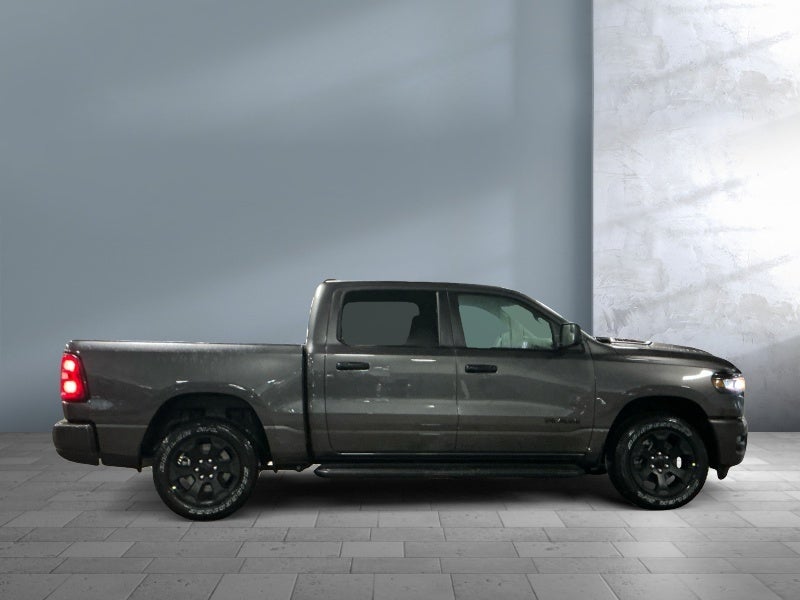 2025 RAM 1500 Tradesman Crew Cab 4x4 5'7' Box