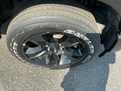 2023 RAM 1500 Big Horn Crew Cab 4x4 5'7' Box