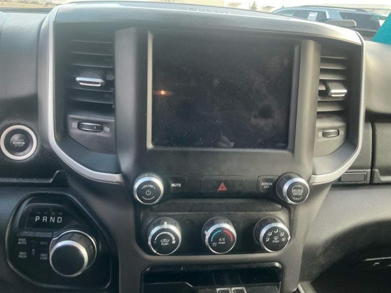 2020 RAM 1500 Big Horn Crew Cab 4x4 5'7' Box