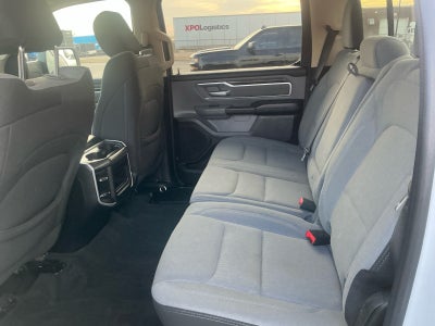 2020 RAM 1500 Big Horn Crew Cab 4x4 5'7' Box