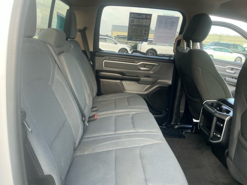 2020 RAM 1500 Big Horn Crew Cab 4x4 5'7' Box