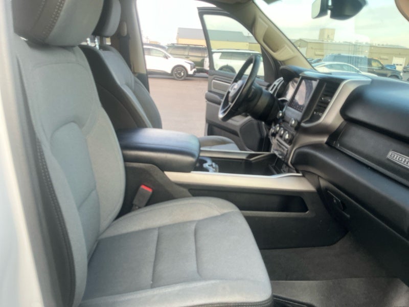 2020 RAM 1500 Big Horn Crew Cab 4x4 5'7' Box