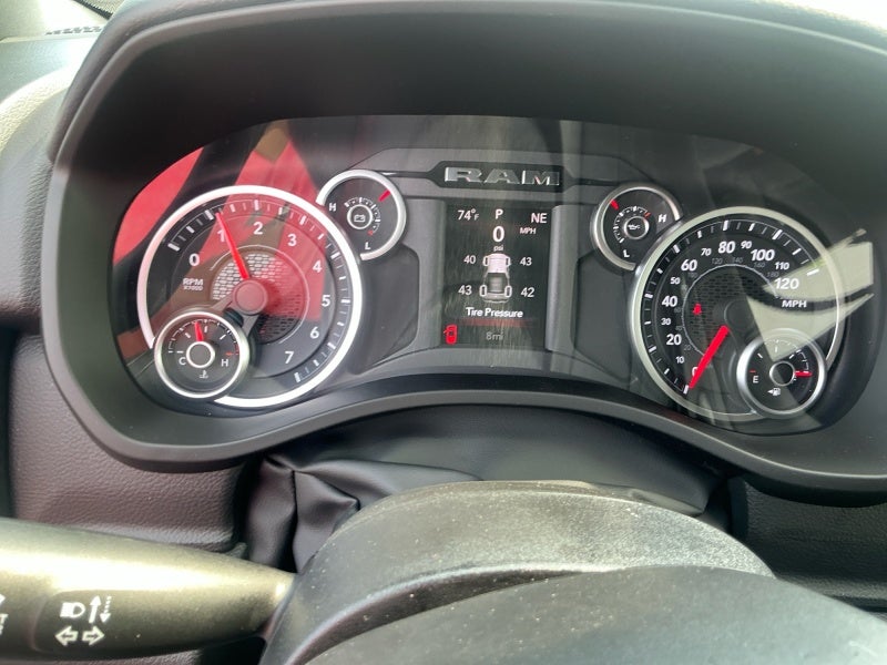 2026 RAM 1500 RAM 1500 BIG HORN CREW CAB 4X4 5'7' BOX