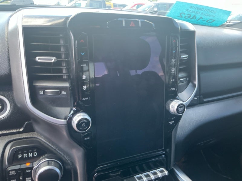2021 RAM 1500 Big Horn Crew Cab 4x4 5'7' Box
