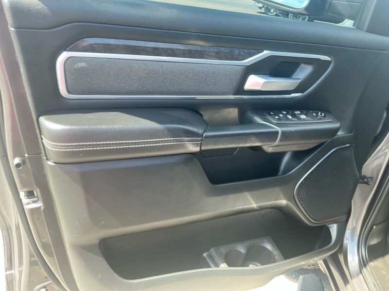2021 RAM 1500 Big Horn Crew Cab 4x4 5'7' Box