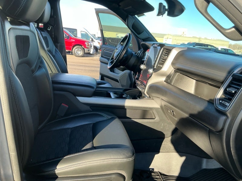 2021 RAM 1500 Big Horn Crew Cab 4x4 5'7' Box