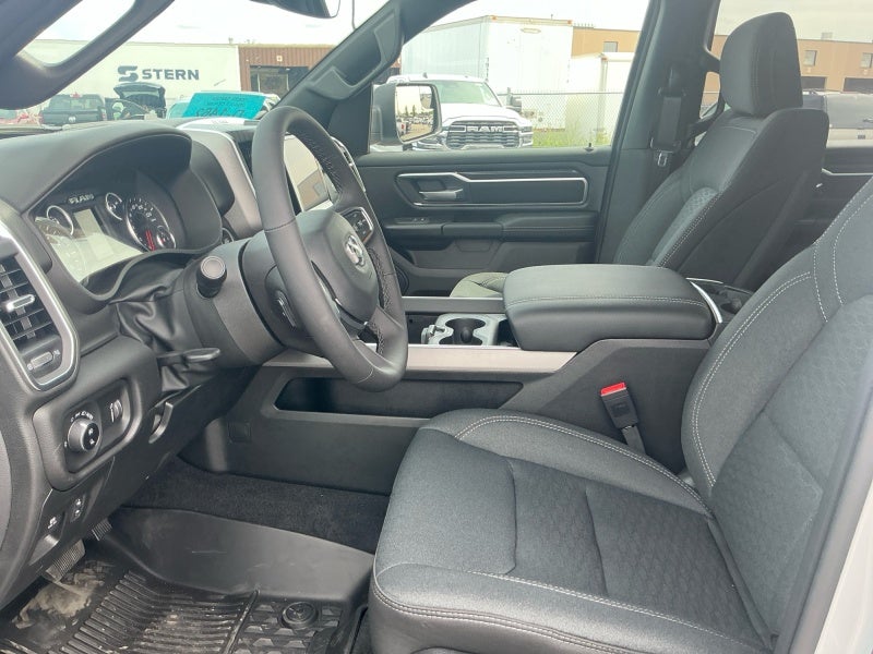 2026 RAM 1500 Big Horn Crew Cab 4x4 5'7' Box