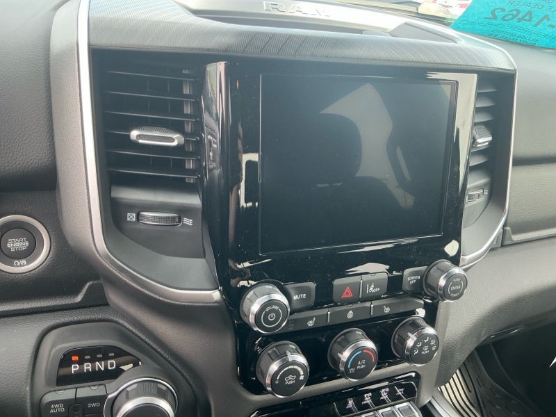 2026 RAM 1500 Big Horn Crew Cab 4x4 5'7' Box