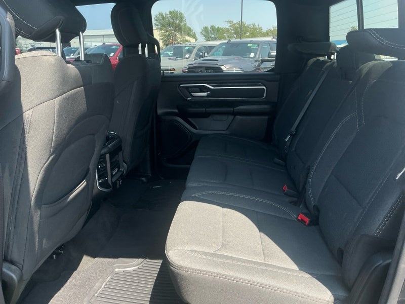 2020 RAM 1500 Big Horn Crew Cab 4x4 5'7' Box