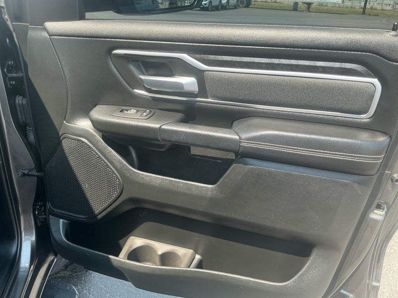 2020 RAM 1500 Big Horn Crew Cab 4x4 5'7' Box