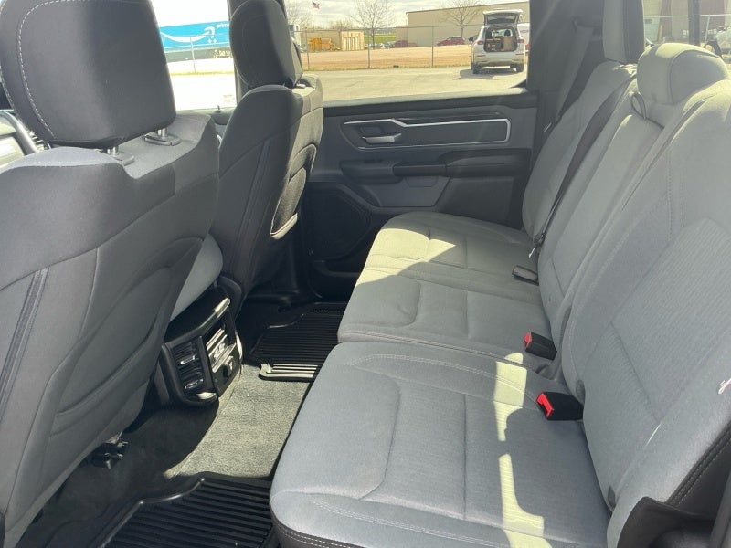 2021 RAM 1500 Big Horn Crew Cab 4x4 5'7' Box