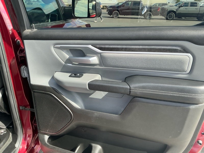 2021 RAM 1500 Big Horn Crew Cab 4x4 5'7' Box